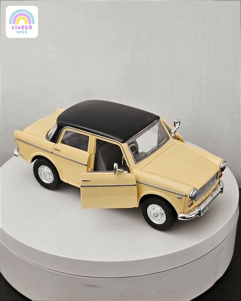 Fiat Premier Padmini Classic Car With Openable Doors (Cream) - Buy at ...