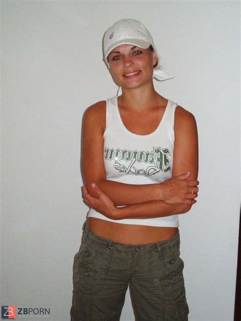 Jaw Dropping Ex Girlfriends ZB Porn