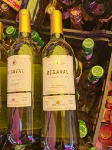 Bodegas Miguel Calatayud Vegaval Clasico Blanco Vivino Australia