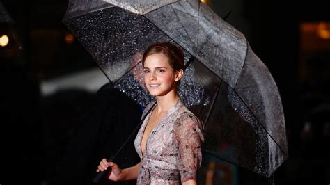 Emma Watson Hd Wallpaper Wallpaper Flare