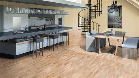 Линолеум Таркетт в интерьерах (37 фото)