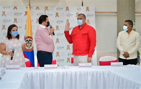 Se posesionó rector de Uniguajira Carlos Robles ELHERALDO CO