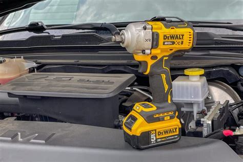 Milwaukee vs DeWalt Impact Wrench Head-to-Head Review - Pro Tool Reviews