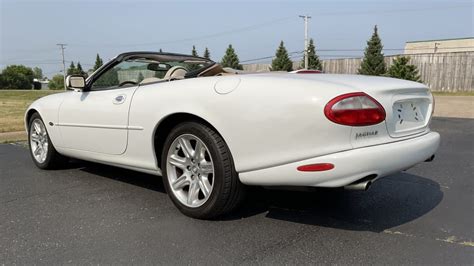 2000 Jaguar Xk8 Convertible For Sale At Auction Mecum Auctions