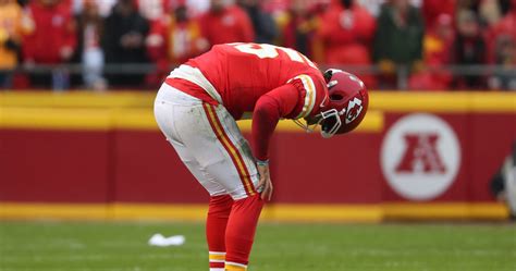 Report: Chiefs' Patrick Mahomes' Ankle Injury Had No 'Major Setbacks' vs. Bengals | News, Scores ...