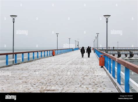 Palanga Bridge In Winter Stock Photo Alamy