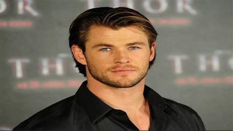 How Chris Hemsworth Achieved His Net Worth Of 130 Million Roobytalk