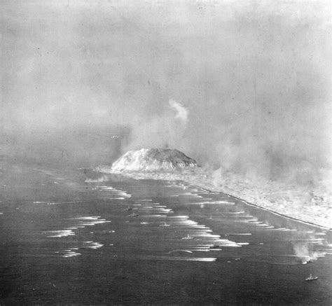 Photos U S Remembers 70th Anniversary Of The Battle Of Iwo Jima