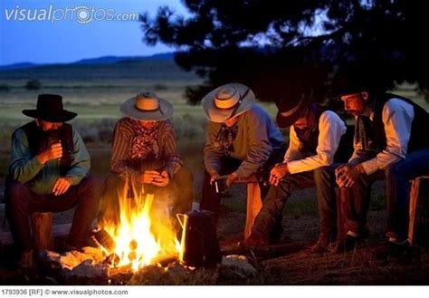 Cowboys Around A Camp Fire Campfire Cowboy Art Cowboys