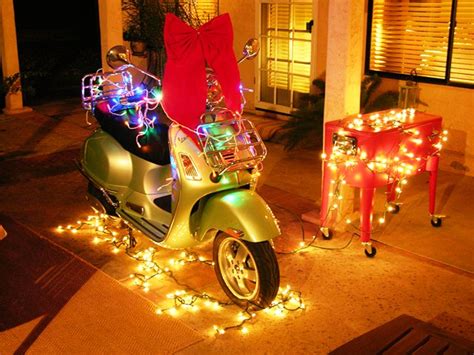 Modern Vespa A Very Modern Vespa Christmas