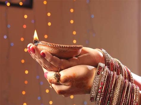 Happy Diwali 2021 Date Time Puja Vidhi Laxmi Pooja Shubh Muhurat Mantra And All You Need To