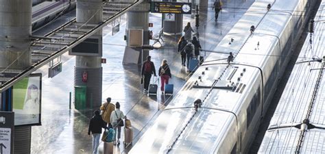 Los servicios AVE de Renfe entre Madrid y Barcelona cumplen 15 años