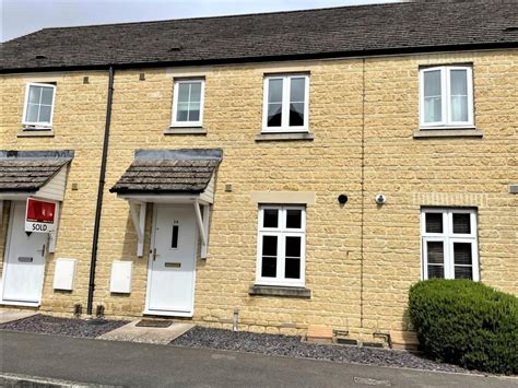 Meadow Lane Witney Oxfordshire Ox28 3 Bed Terraced House £1 550