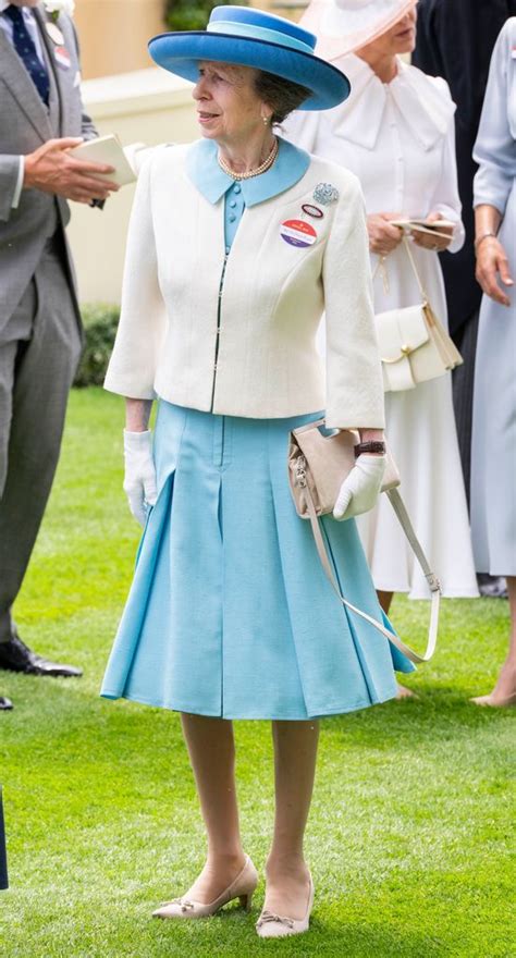 Princess Annes Sweet Curtsy As King Charles And Queen Camilla Wave At