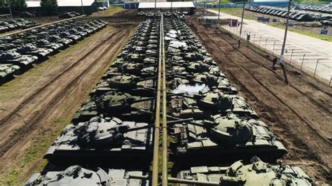 Russia Brings Back Thousands Of Soviet Era T 72 Tanks From Storage For