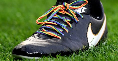 Premier League Star Admits Im Gay But Afraid To Come Out In Powerful Letter Daily Star