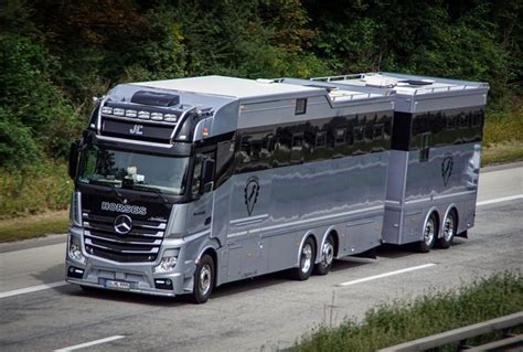 Pin By IVAN KOVSH On Mersedes Actros Customised Trucks Mercedes