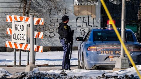 Lansing Police Find Body In Home After 9 Hour Standoff Homicide