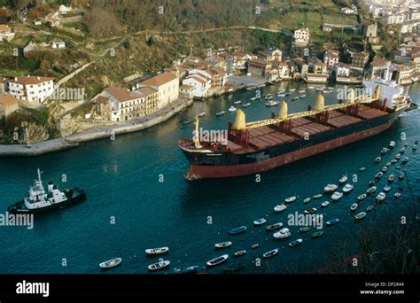 Port Of Pasajes Guipuzcoa Spain Stock Photo Alamy