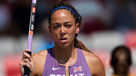 Great Britain S Katarina Johnson Thompson Closes In On Heptathlon Gold