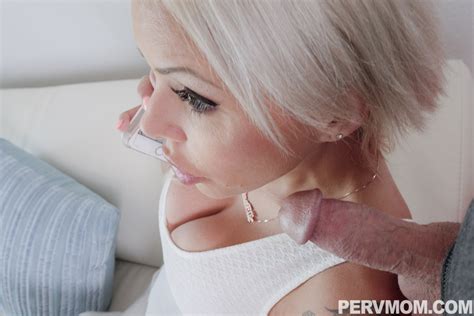 Big Titted Blonde Nina Elle Is Having Sex With Her Stepson MILF Fox