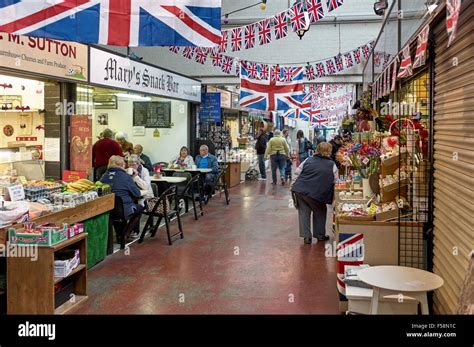 Leek Market Hi Res Stock Photography And Images Alamy