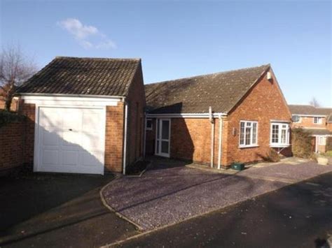 Property Valuation 5 Meynell Close Oadby Leicester Oadby And