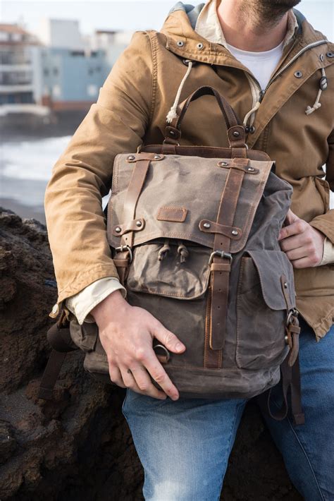 Le Garnier Sac Dos Vintage En Cuir Et Toile De Coton Bagaran