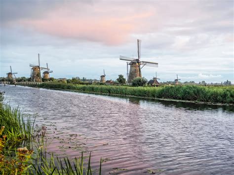 Best Kinderdijk Windmills Tour from Amsterdam