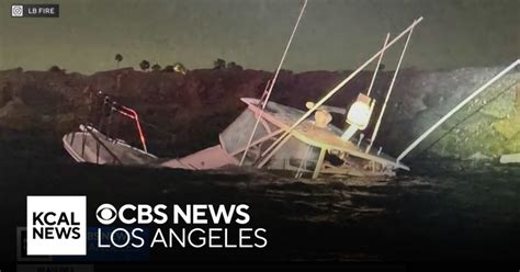 1 Dead 10 Hospitalized After Boat Crashes Into Jetty In Long Beach Cbs Los Angeles