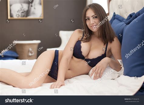 Sexy Beautiful Brunette Woman Big Boobs库存照片 Shutterstock