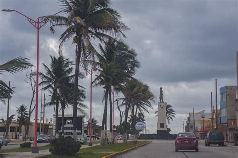 Emiten Aviso Especial Por Surada Frente Fr O Lluvia Y Norte Para Veracruz