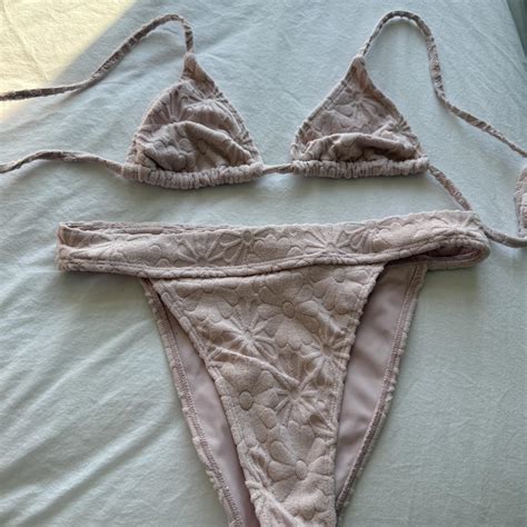 PacSun Light Pink Flower Bikini Set Towel Like Depop