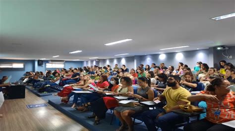 Enfermeiros da Atenção Básica participam de capacitação sobre o