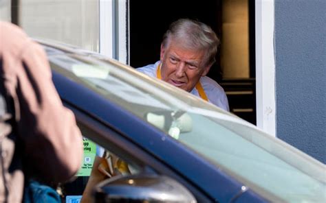 Donald Trump Works Mcdonalds Drive Thru In Bucks County Pa