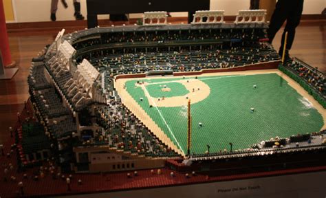 Cubs Fan Creates Amazingly Detailed Model Of Wrigley Field Using Lego