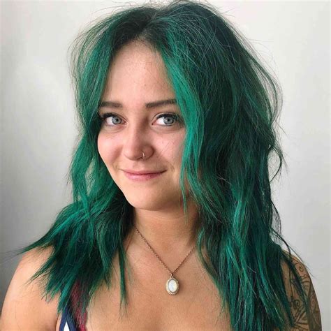 44 Teal Hair Color Looks You'll Want to Pin Immediately