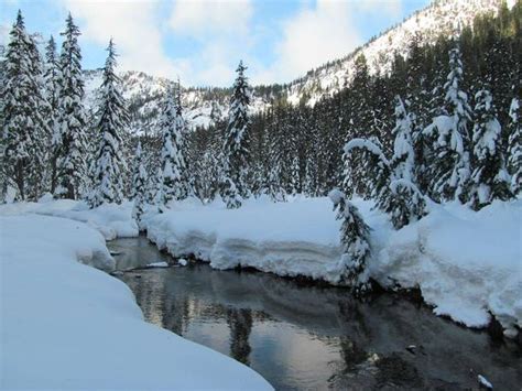 Snoqualmie River Washington - Photorator