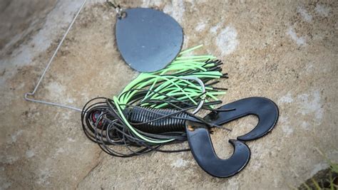 How to Choose the Right Spinnerbait – MONSTERBASS