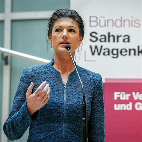 Sahra Wagenknecht Gründet Partei Und Zeigt Solidarität Mit