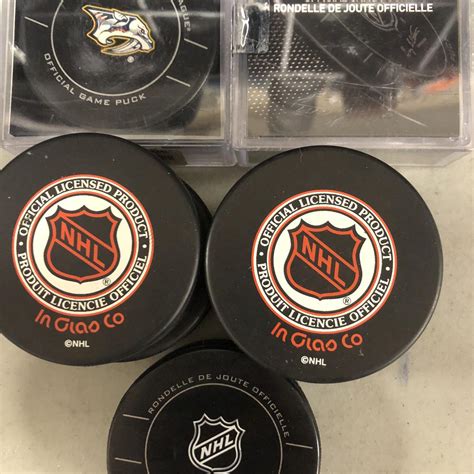 New Nashville Predators Pucks Sidelineswap