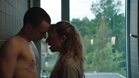 Les Salopes Ou Le Sucre Naturel De La Peau Free Porn XHamster