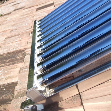 Kit Panou Solar Apa Calda Inox Nepresurizat Energy Litri Cu Vas