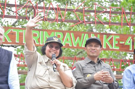 Bupati Bengkalis Sambut Dan Dampingi Kunker Menteri Lhk Di Mangrove