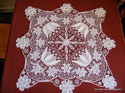 CENTRO TAVOLA 85x85 MACRAME RUMENO POINT LACE Pizzo Ad Ago