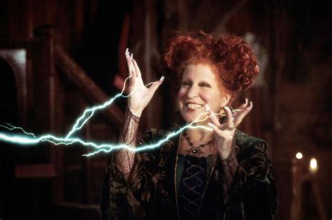 Hocus Pocus - Bette Midler Photo (35369740) - Fanpop