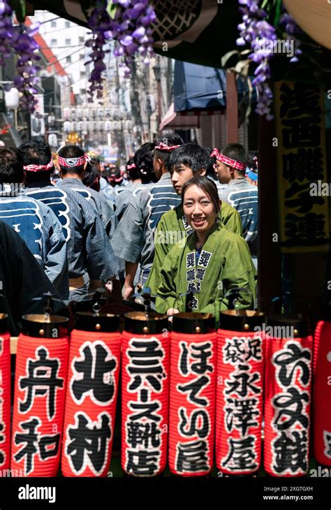 Japan Honshu Island Kanto Tokyo Traditional Festival Matsuri Scene