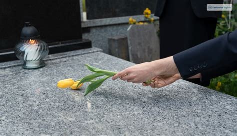 What Are Bereavement Leaves? Are They Paid?