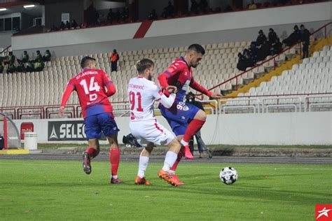 Sve Je Spremno Za Veliki Derbi Poznati Sastavi Borca I Zrinjskog