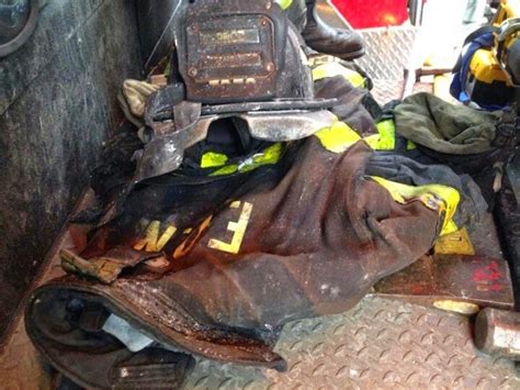 MEC F Expert Engineers FIREFIGHTER INJURED AT A FIRE IN BROOKLYN